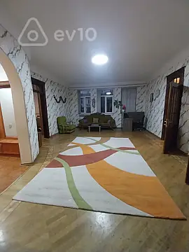 Kirayə verilir 4 otaqlı ofis 250 m²