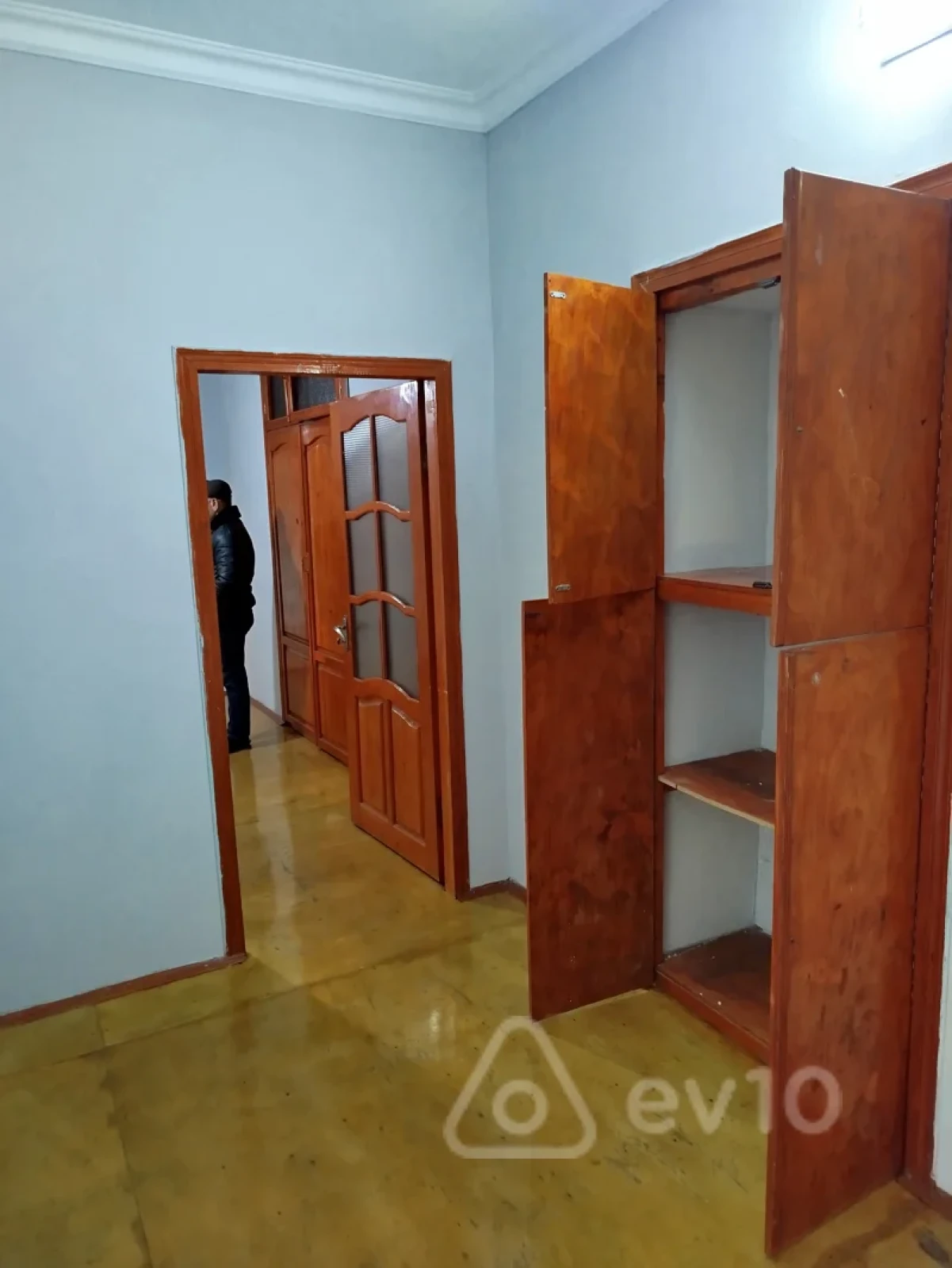 Kirayə verilir 3 otaqlı yeni tikili 70 m²