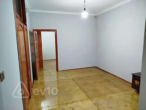 Kirayə verilir 3 otaqlı yeni tikili 70 m²