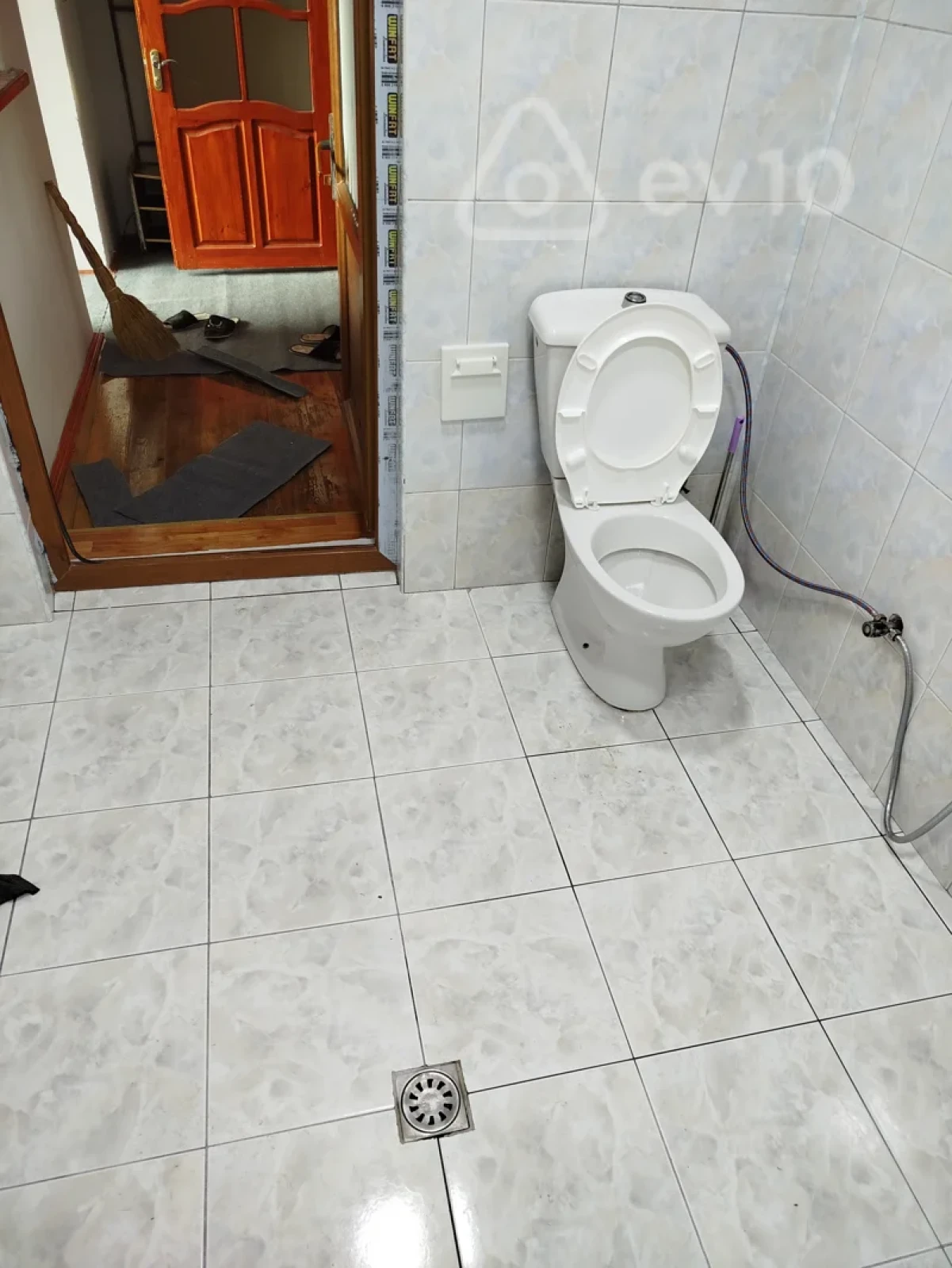 Kirayə verilir 3 otaqlı yeni tikili 70 m²