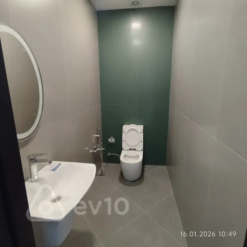 Kirayə verilir 12 otaqlı ofis 780 m²