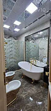 Kirayə verilir 4 otaqlı yeni tikili 210 m²