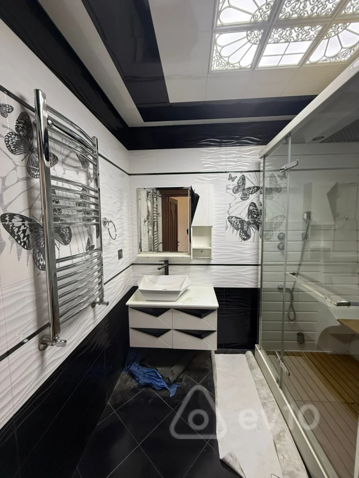 Satılır 3 otaqlı yeni tikili 155 m²