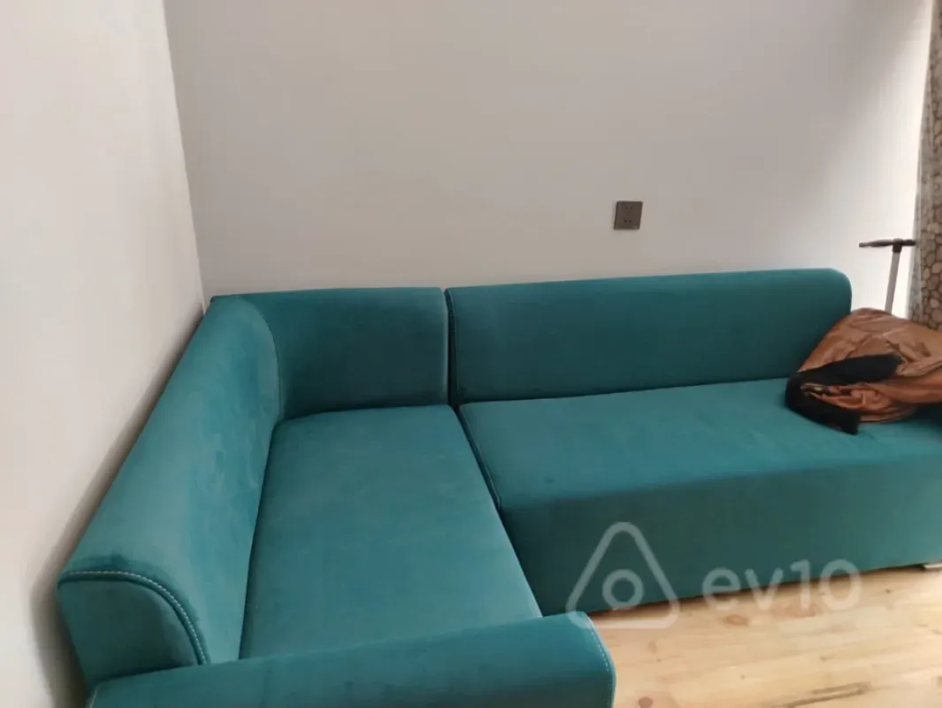 Kirayə verilir 2 otaqlı həyət evi 35 m²