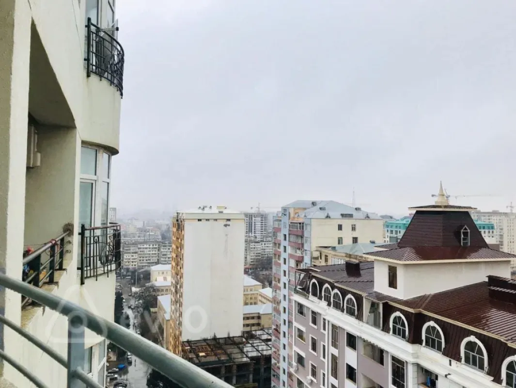 Kirayə verilir 3 otaqlı yeni tikili 90 m²