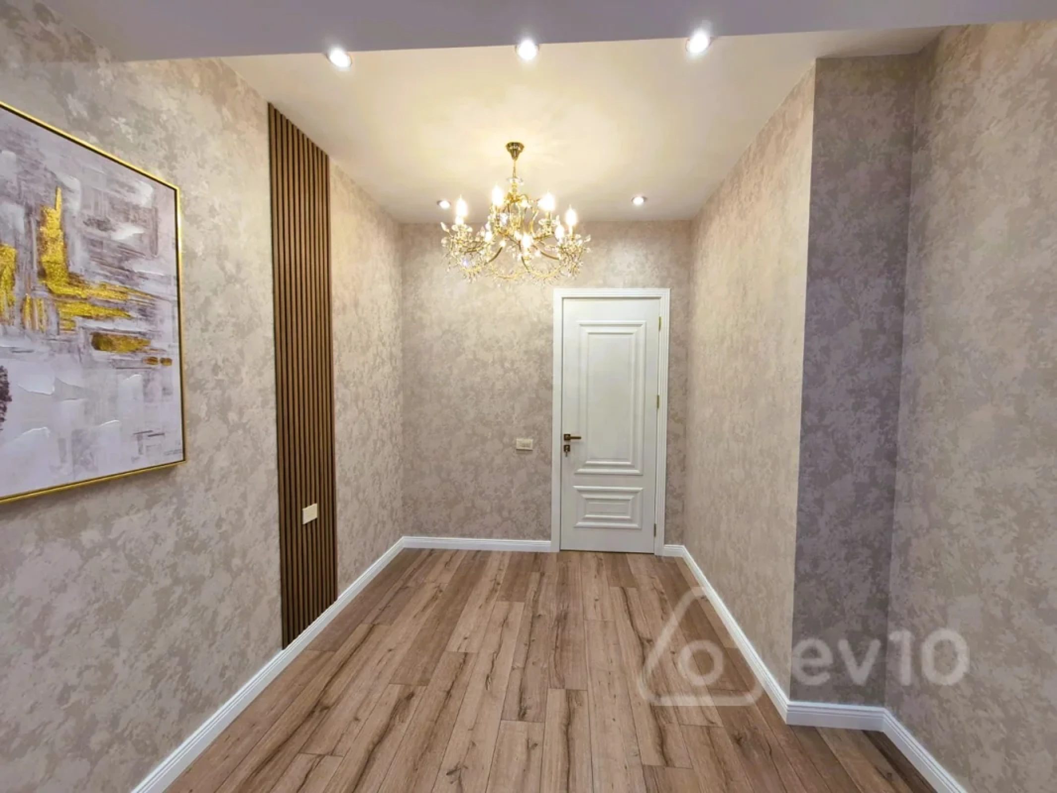 Satılır 4 otaqlı yeni tikili 110 m²