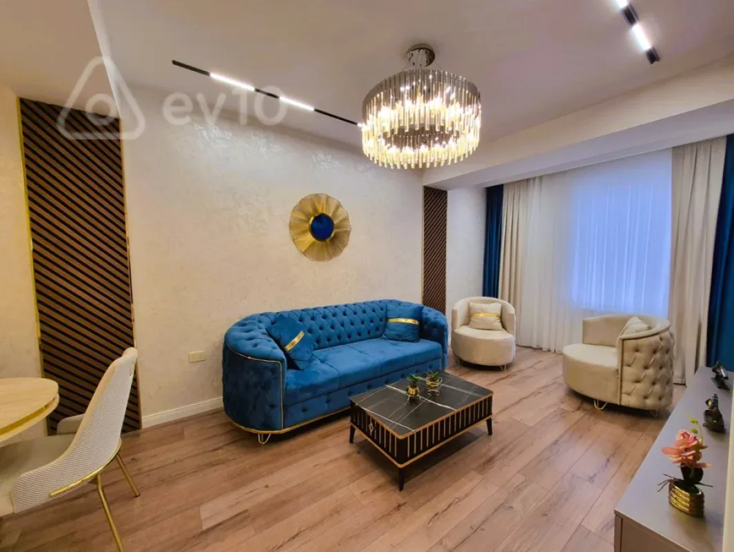 Satılır 4 otaqlı yeni tikili 110 m²