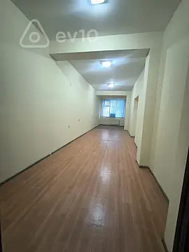 Kirayə verilir 11 otaqlı ofis 280 m²