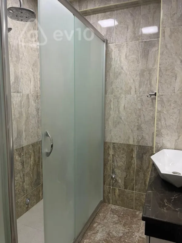 Satılır 3 otaqlı yeni tikili 115 m²