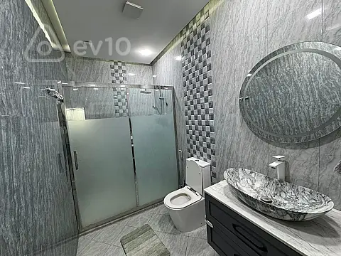 Kirayə verilir 2 otaqlı yeni tikili 75 m²
