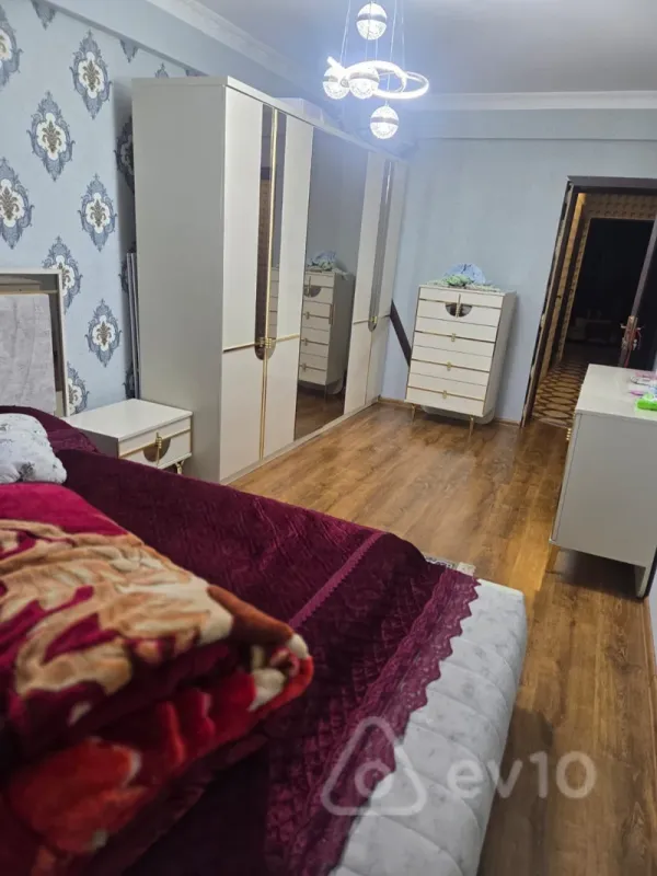 Satılır 3 otaqlı yeni tikili 134 m²