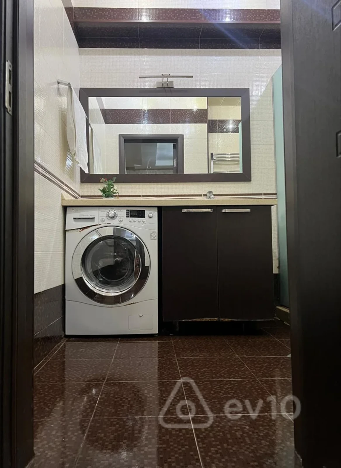 Satılır 2 otaqlı yeni tikili 90 m²