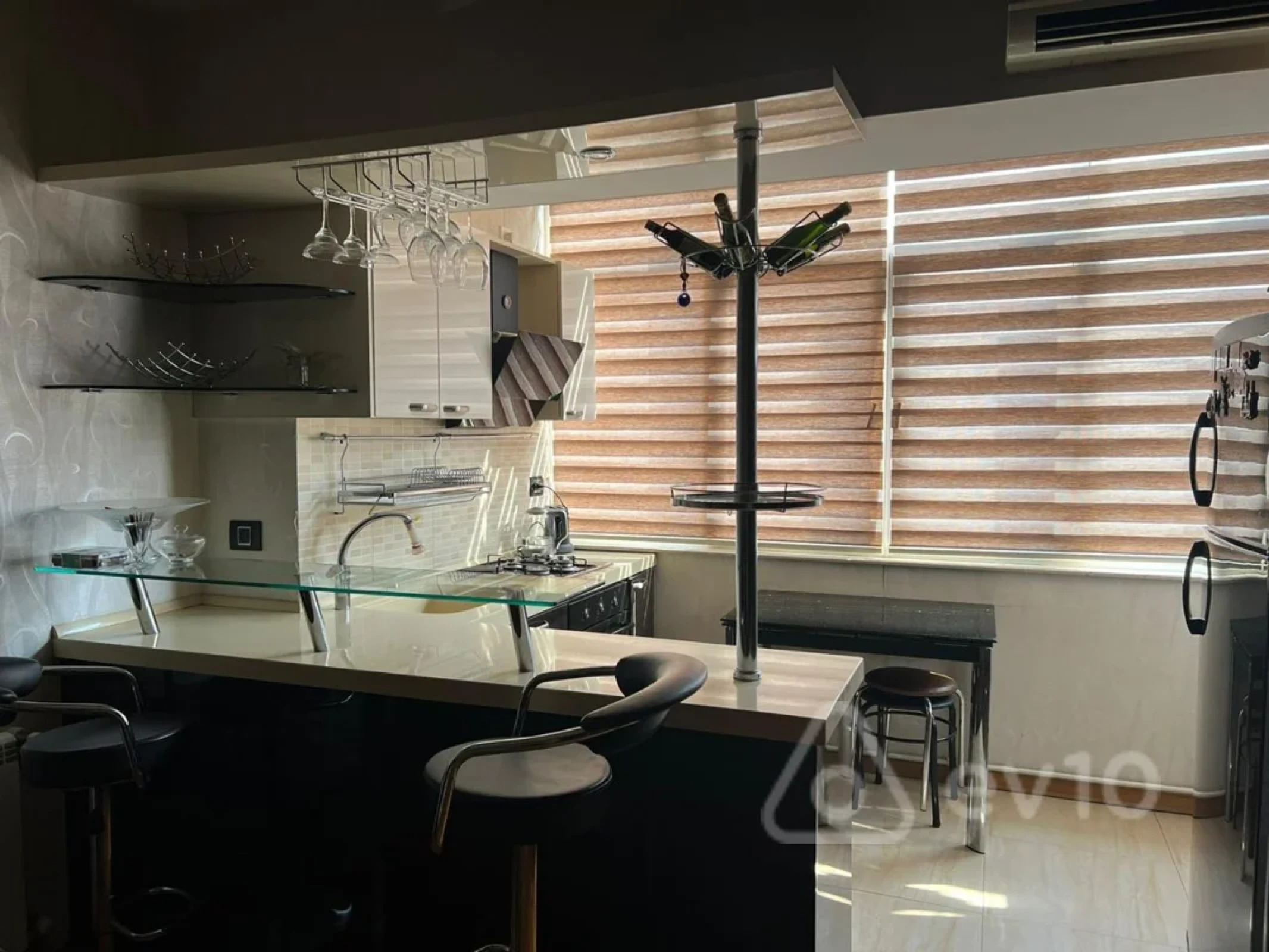 Satılır 2 otaqlı yeni tikili 90 m²