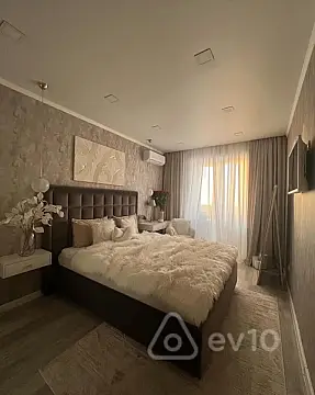 Kirayə verilir 2 otaqlı yeni tikili 75 m²
