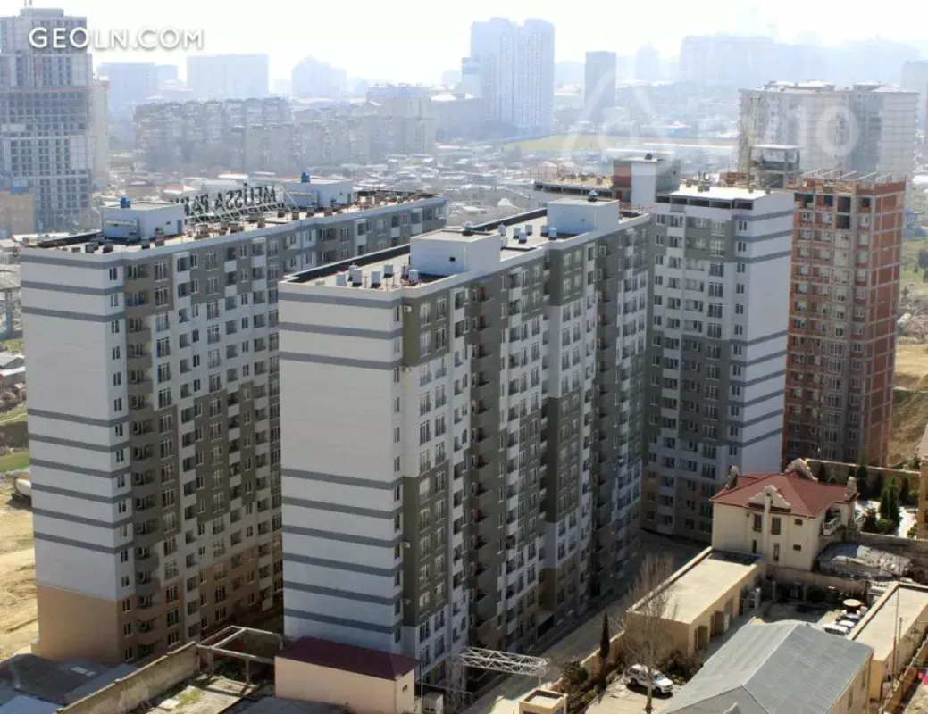 Kirayə verilir 2 otaqlı yeni tikili 70 m²