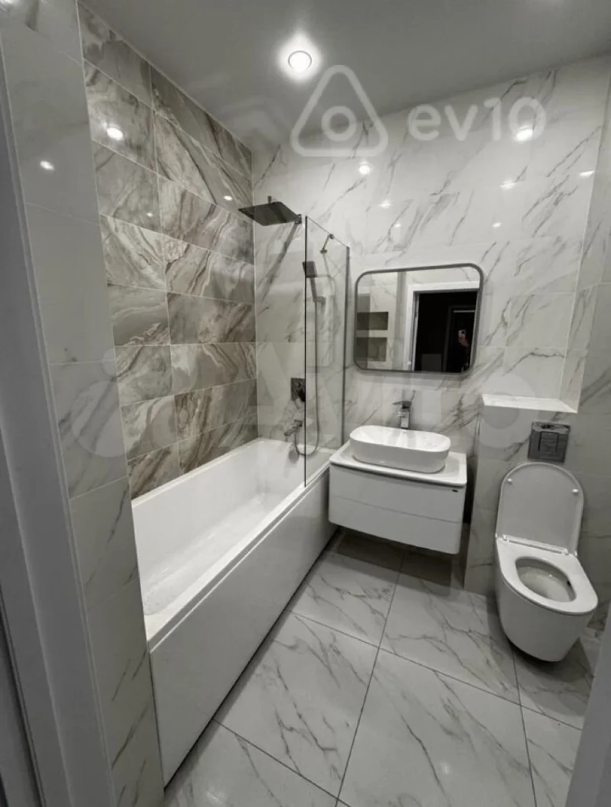 Kirayə verilir 2 otaqlı yeni tikili 80 m²