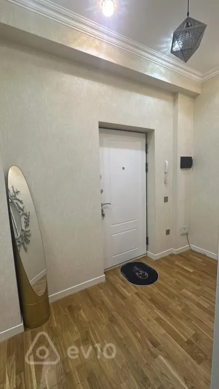 Kirayə verilir 3 otaqlı yeni tikili 80 m²