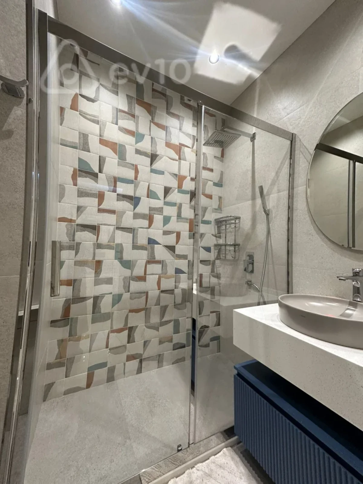 Satılır 4 otaqlı yeni tikili 140 m²