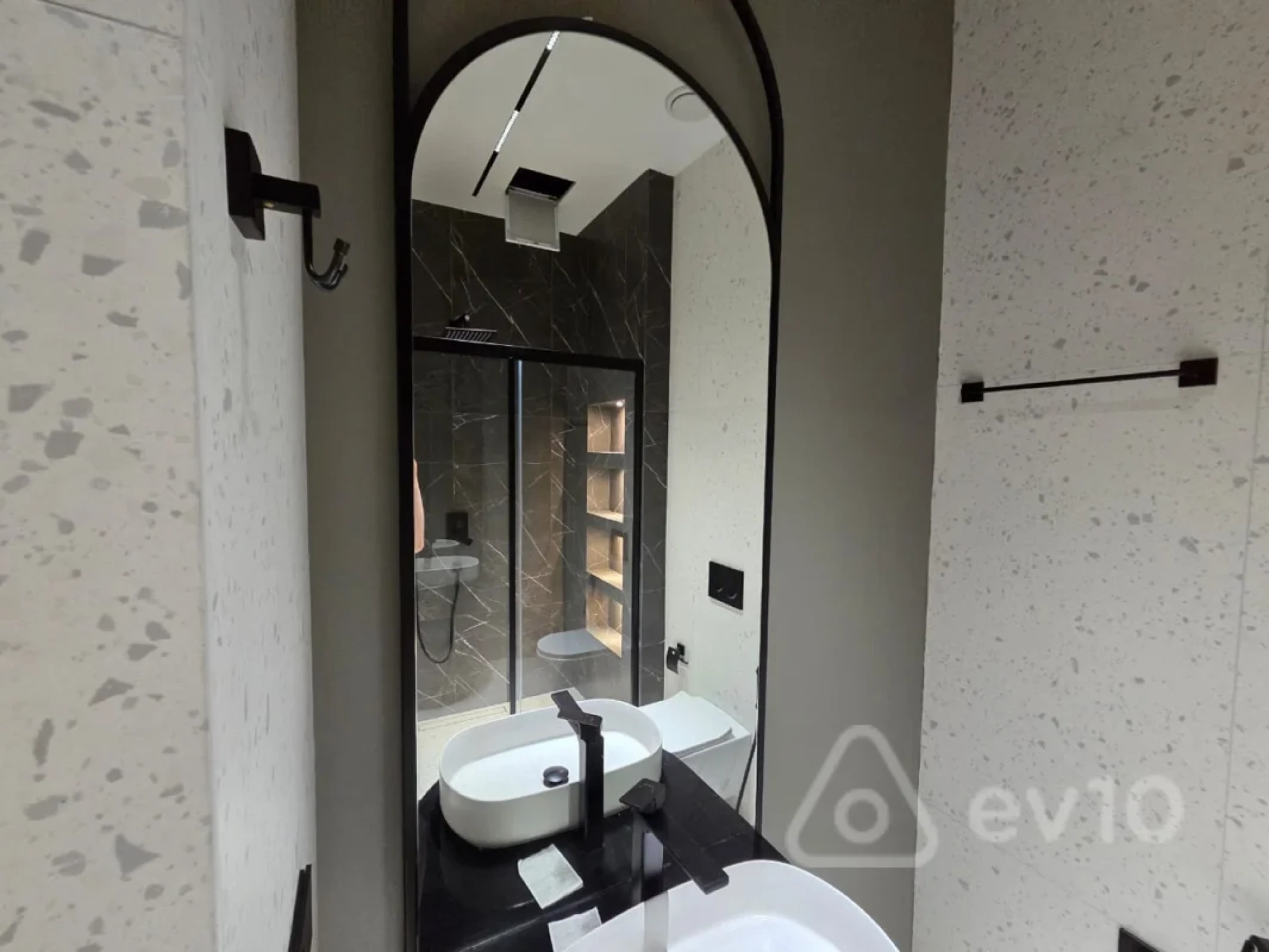 Kirayə verilir 3 otaqlı yeni tikili 110 m²