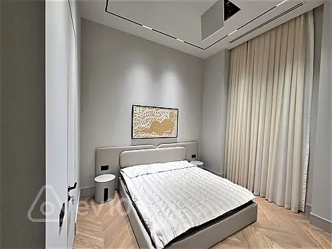 Kirayə verilir 3 otaqlı yeni tikili 110 m²