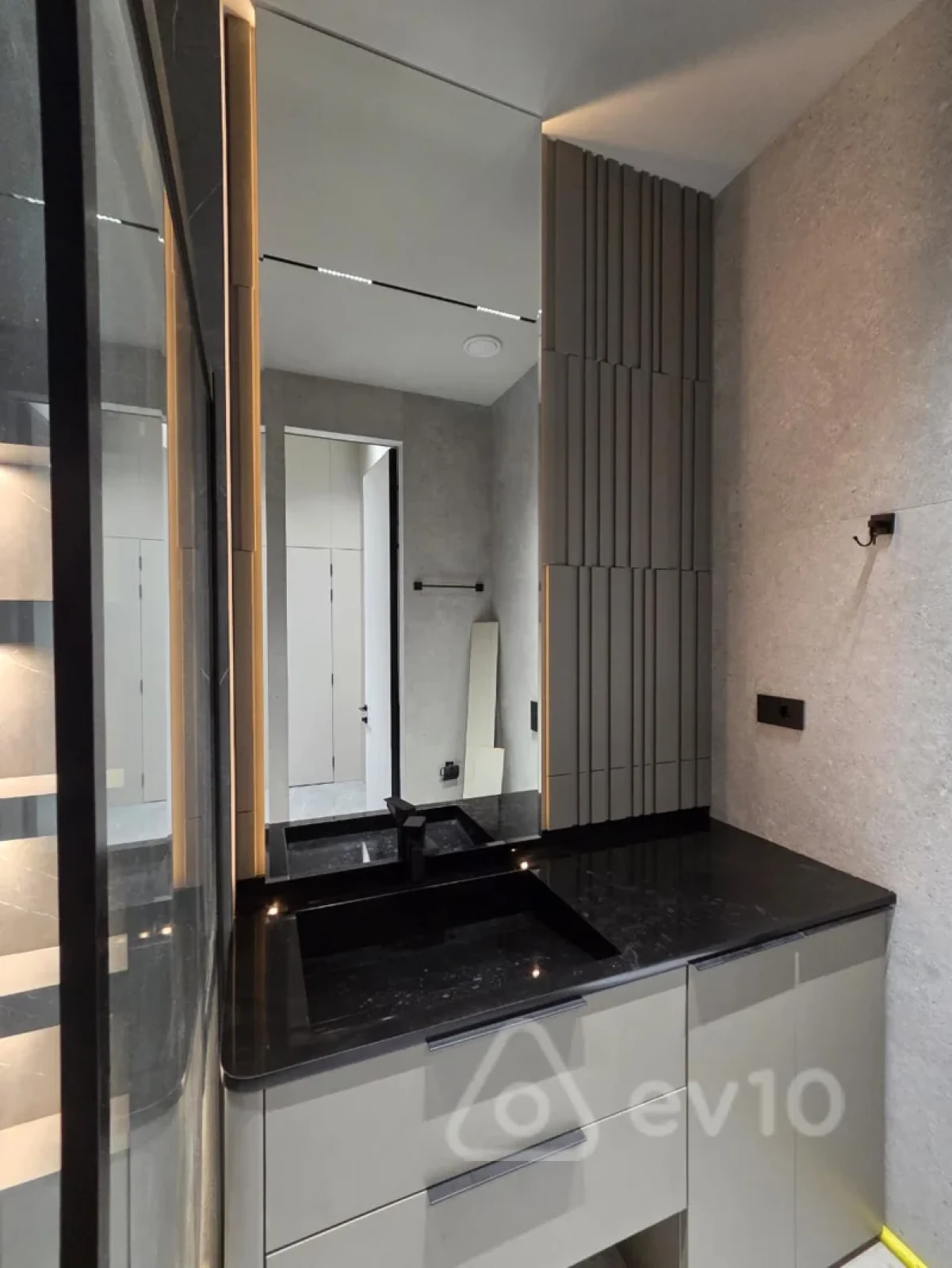 Kirayə verilir 3 otaqlı yeni tikili 110 m²