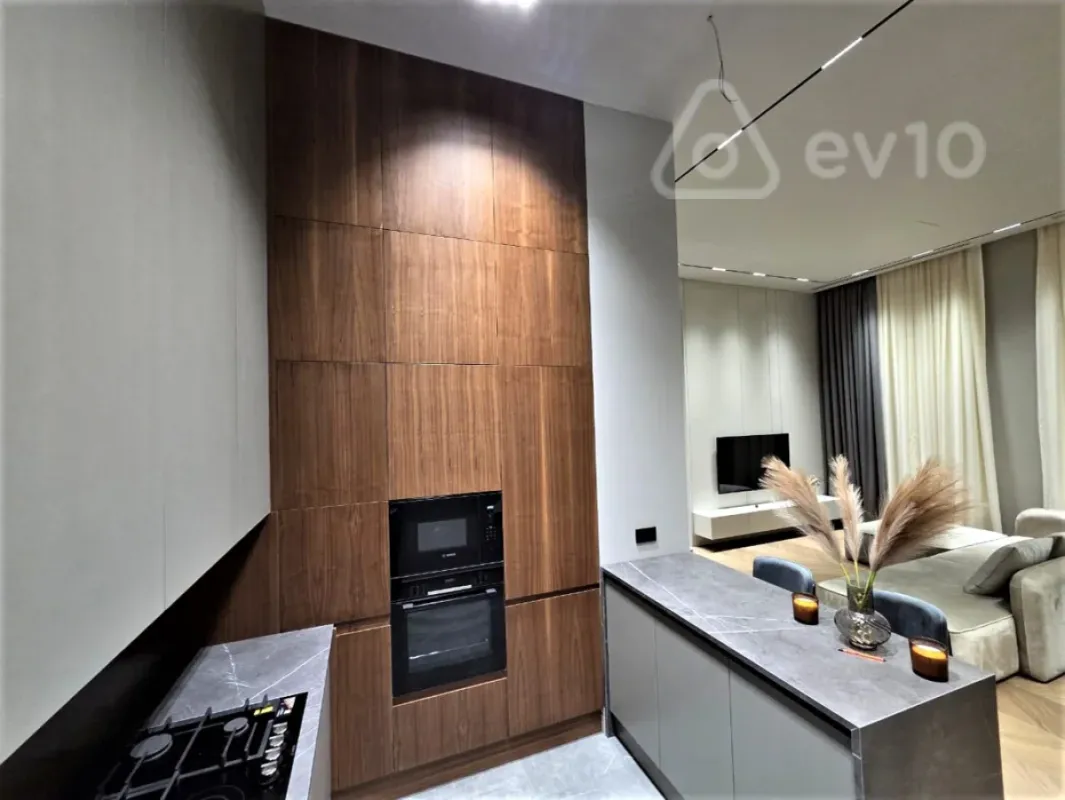 Kirayə verilir 3 otaqlı yeni tikili 110 m²