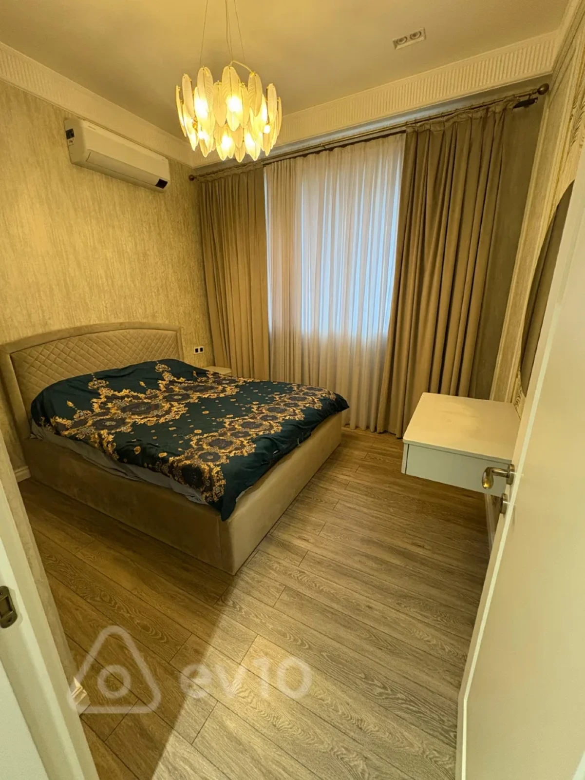 Kirayə verilir 3 otaqlı yeni tikili 110 m²