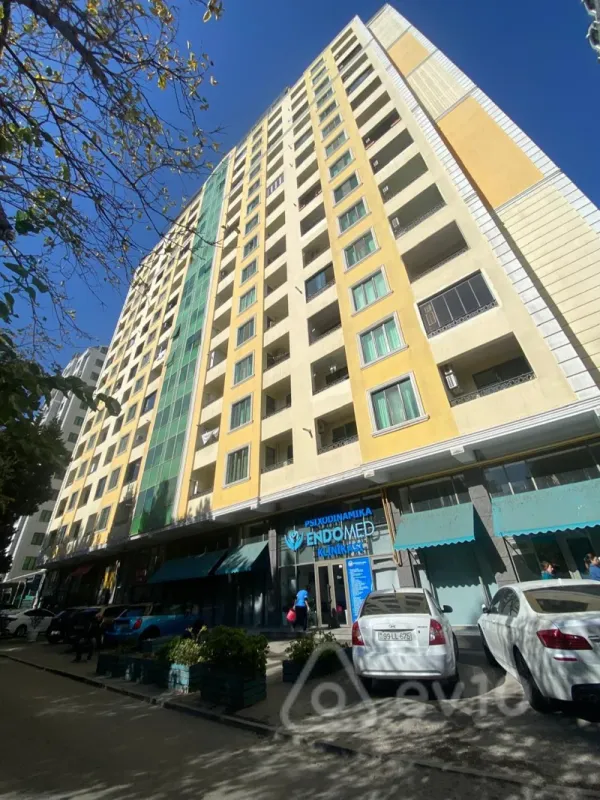 Satılır 4 otaqlı yeni tikili 170 m²