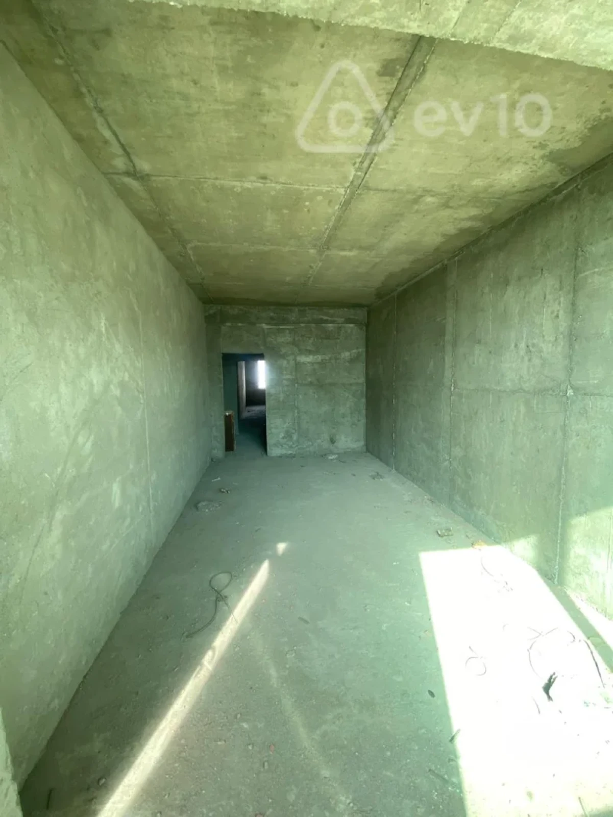 Satılır 4 otaqlı yeni tikili 170 m²