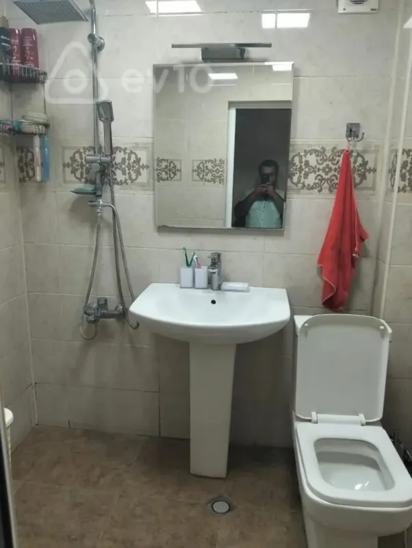 Satılır 2 otaqlı köhnə tikili 40 m²