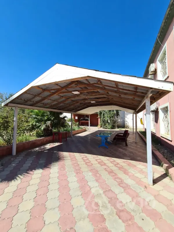 Satılır 5 otaqlı həyət evi 245 m²