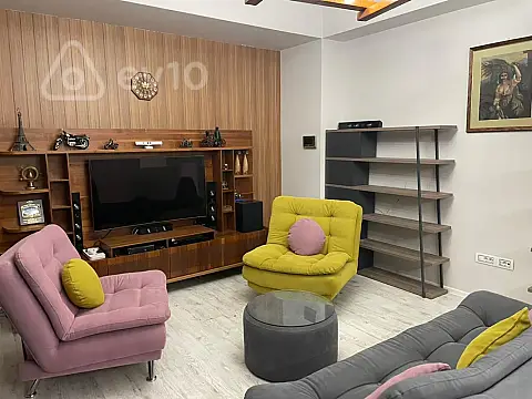 Kirayə verilir 4 otaqlı yeni tikili 190 m²