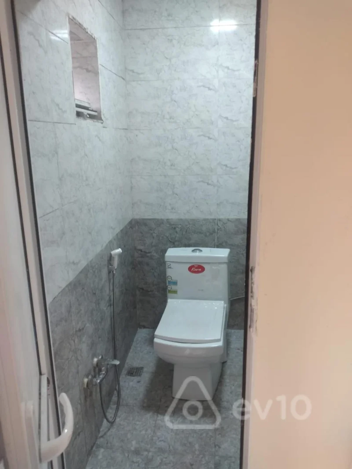 Satılır mənzil 50 m²