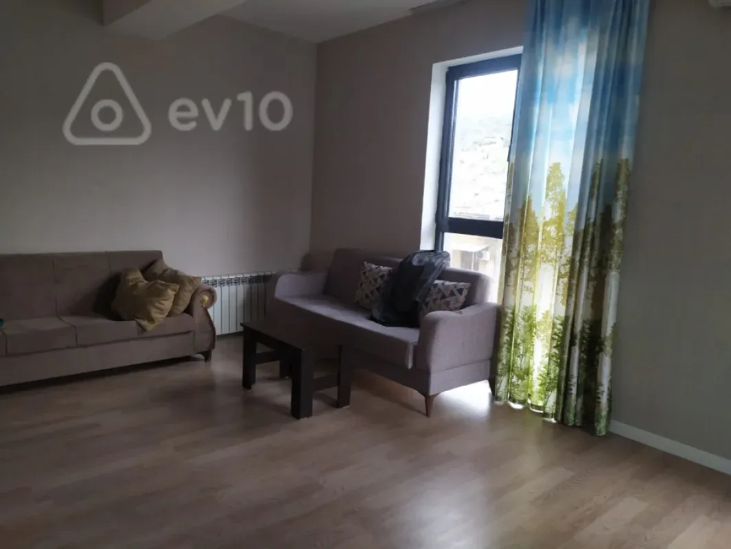 Kirayə verilir 2 otaqlı yeni tikili 88 m²