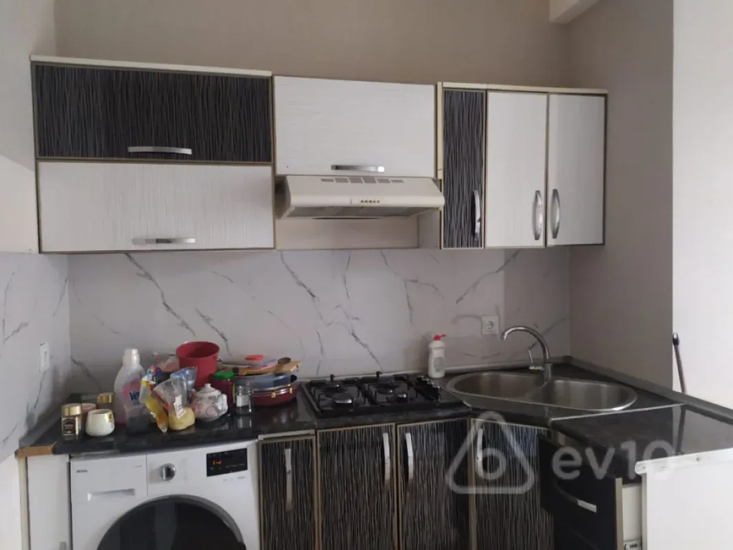 Kirayə verilir 2 otaqlı yeni tikili 88 m²