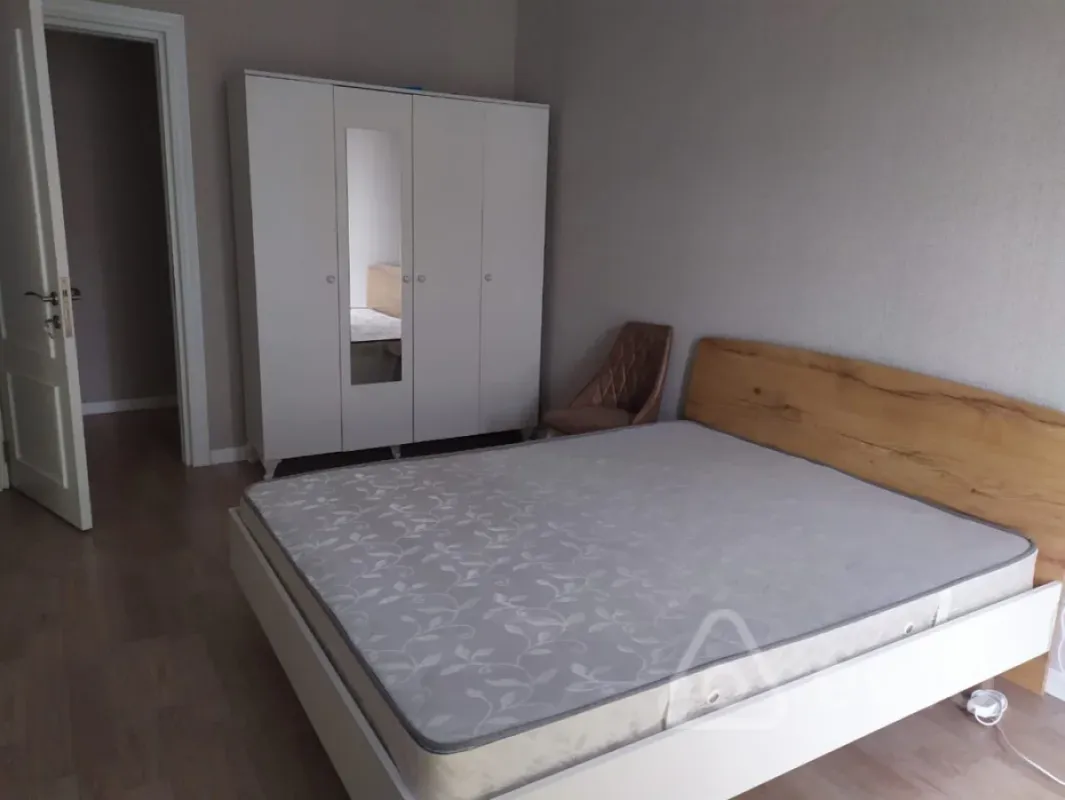 Kirayə verilir 2 otaqlı yeni tikili 88 m²