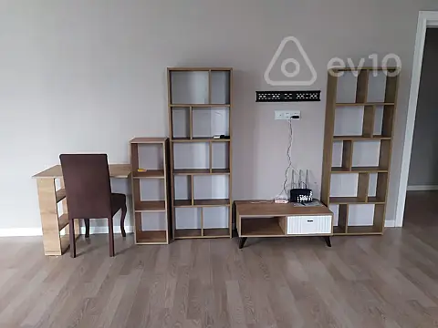 Kirayə verilir 2 otaqlı yeni tikili 88 m²