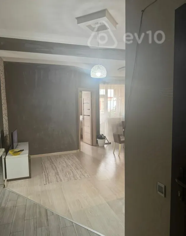 Satılır 2 otaqlı yeni tikili 58 m²