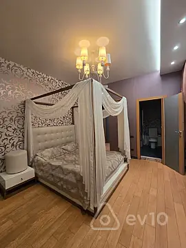 Satılır 3 otaqlı yeni tikili 158 m²