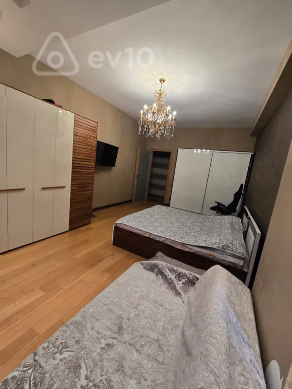 Satılır 3 otaqlı yeni tikili 158 m²
