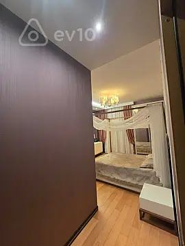 Satılır 3 otaqlı yeni tikili 158 m²