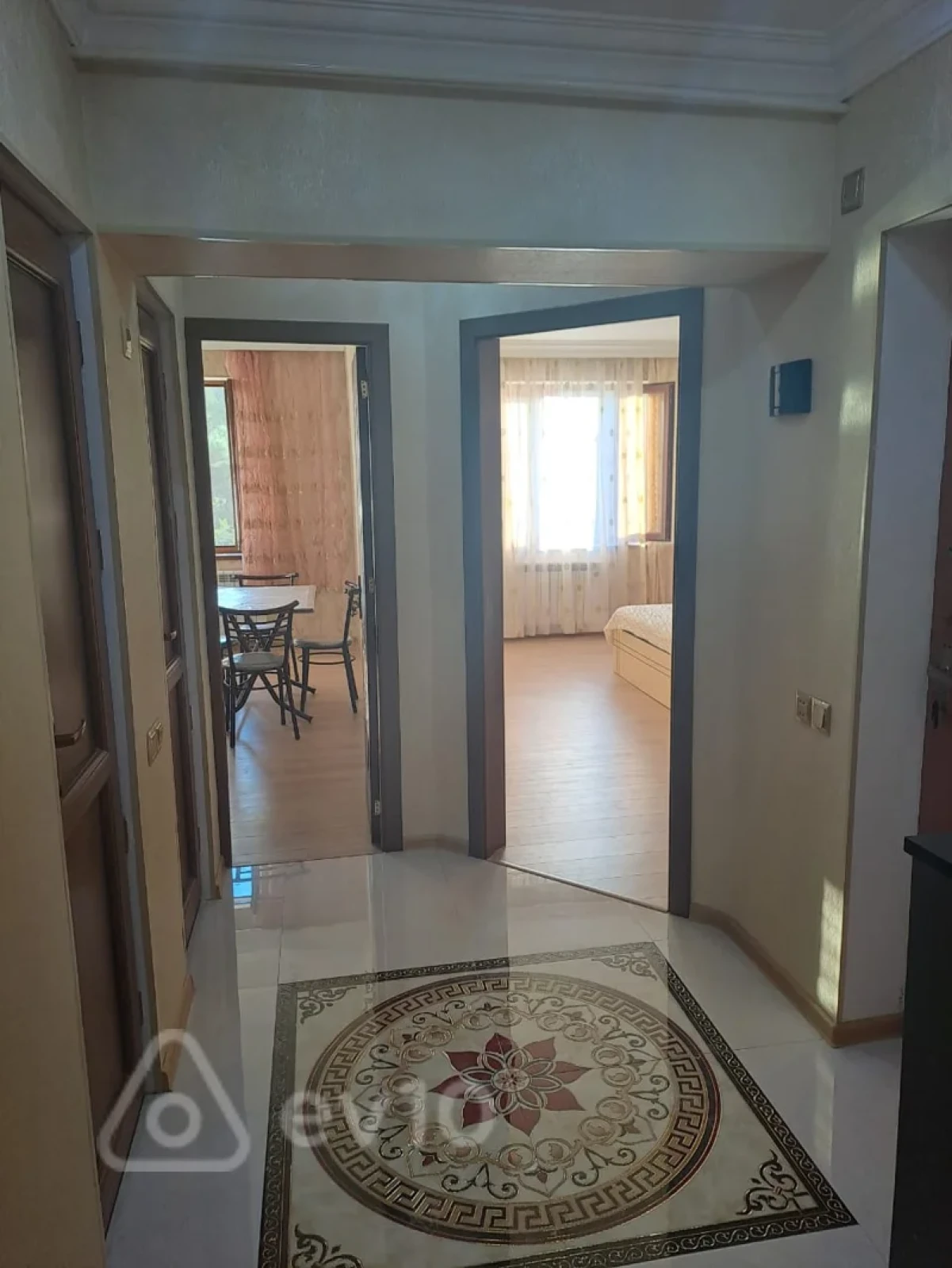 Kirayə verilir 3 otaqlı yeni tikili 70 m²