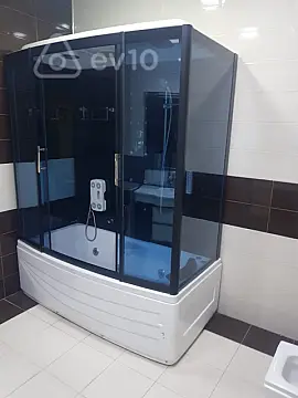 Kirayə verilir 4 otaqlı yeni tikili 210 m²