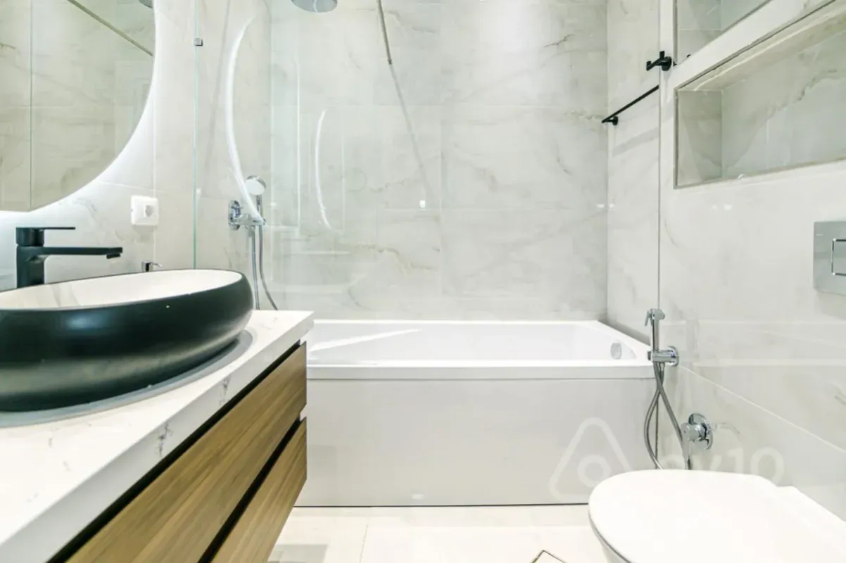 Kirayə verilir 3 otaqlı yeni tikili 150 m²