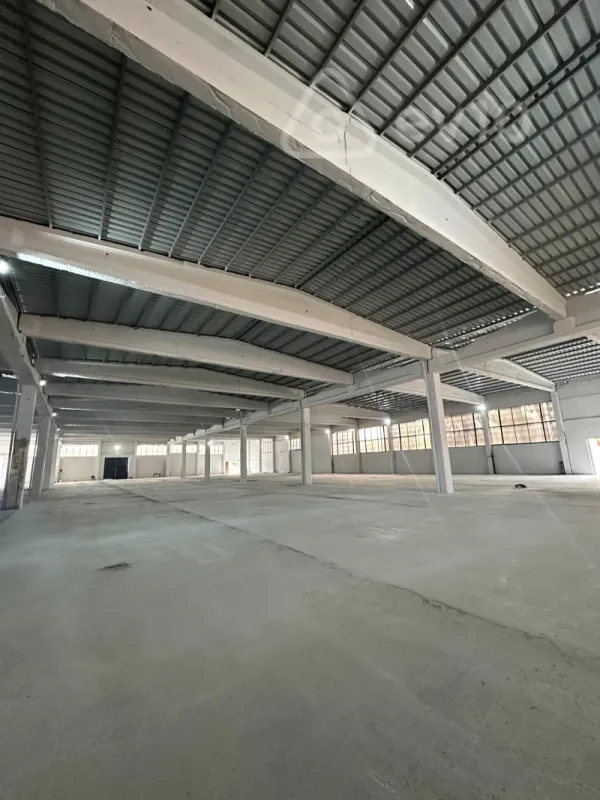 Kirayə verilir mənzil 2800 m²