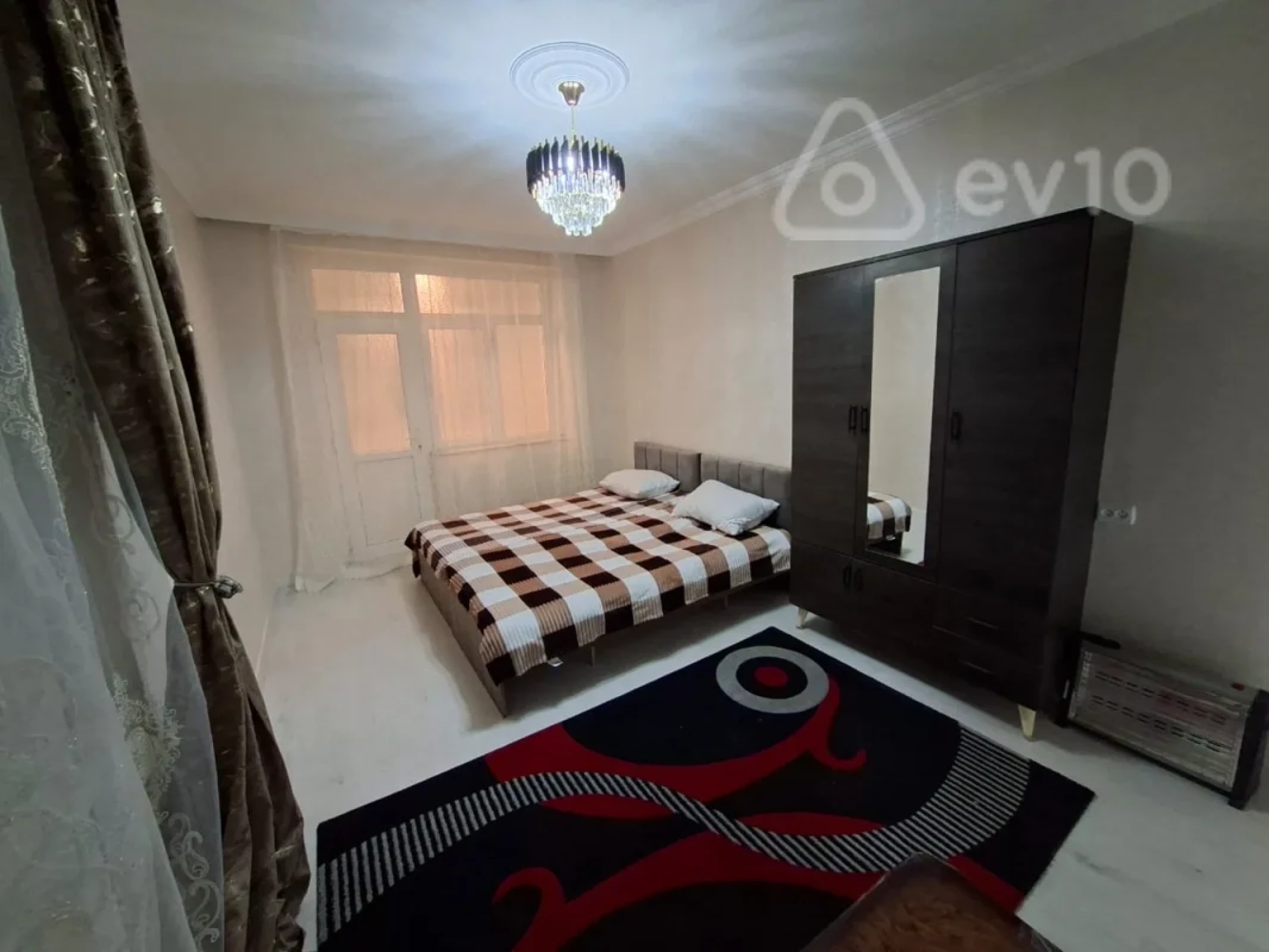 Kirayə verilir 4 otaqlı yeni tikili 150 m²