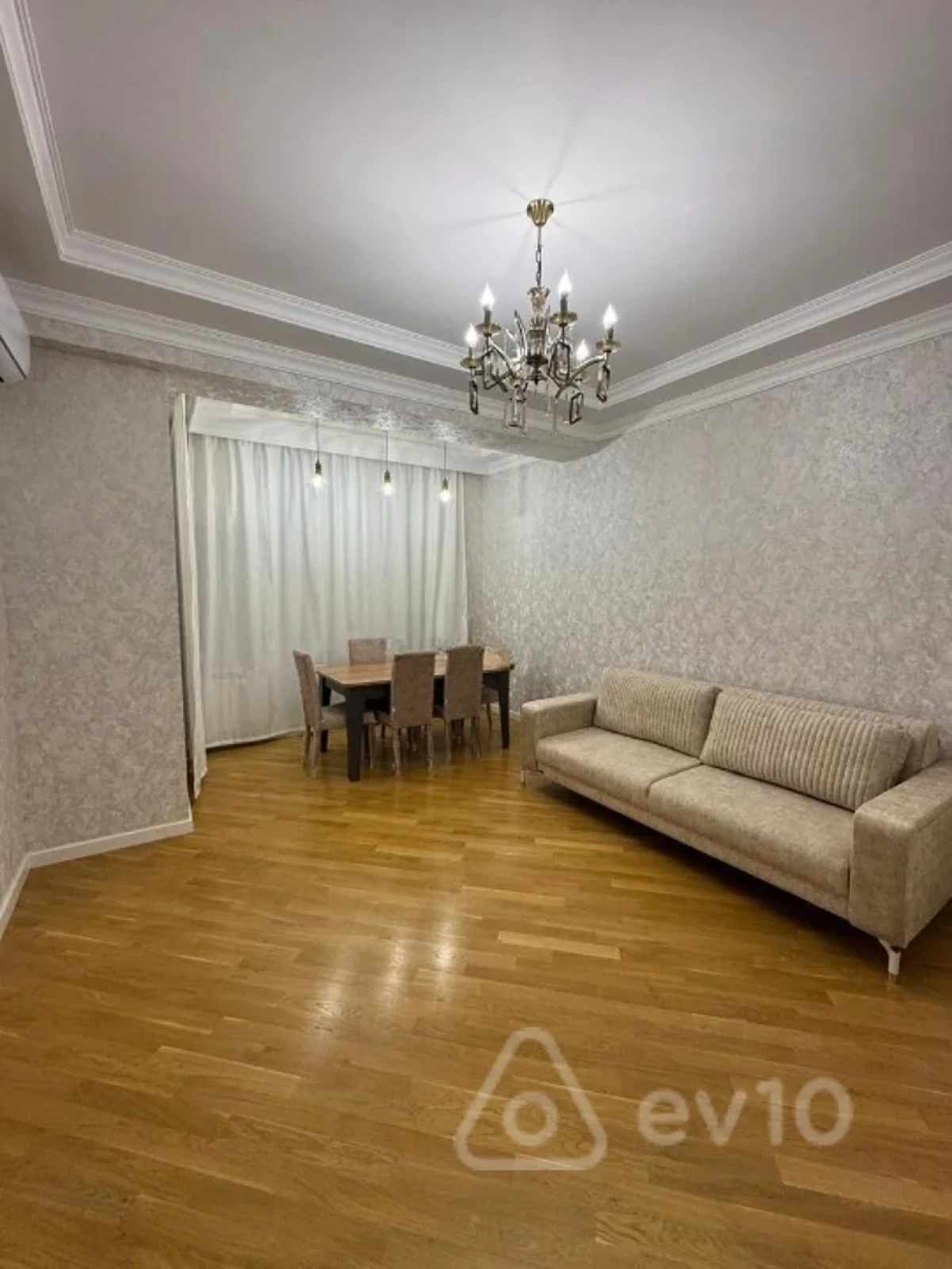 Kirayə verilir 2 otaqlı yeni tikili 85 m²