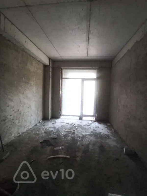 Satılır 2 otaqlı yeni tikili 115 m²