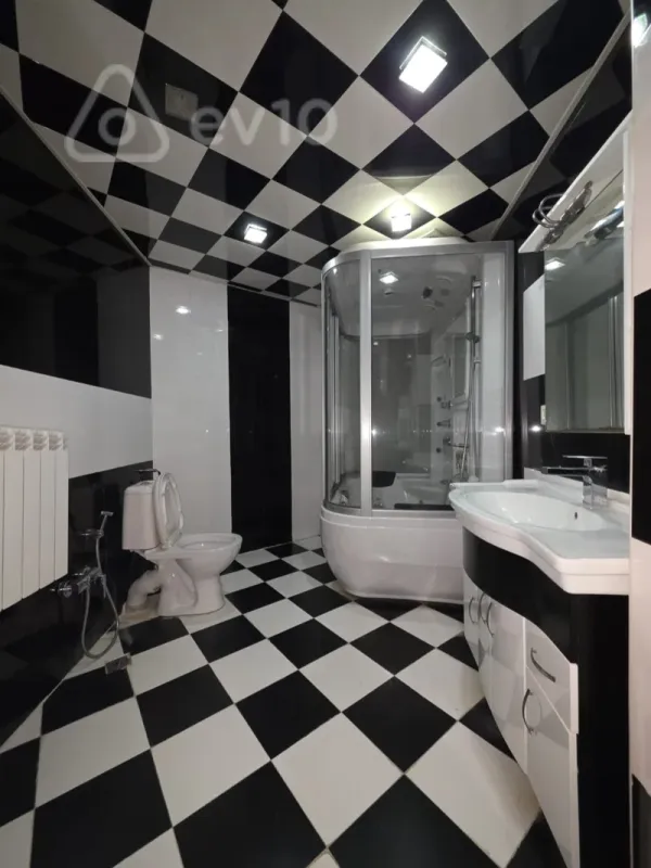 Satılır 3 otaqlı yeni tikili 105 m²