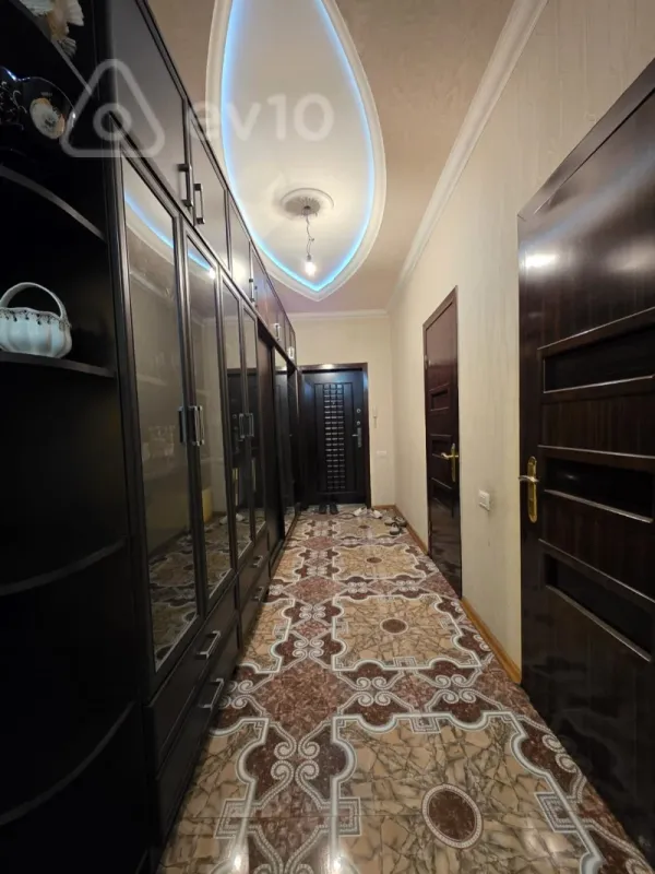 Satılır 3 otaqlı yeni tikili 105 m²